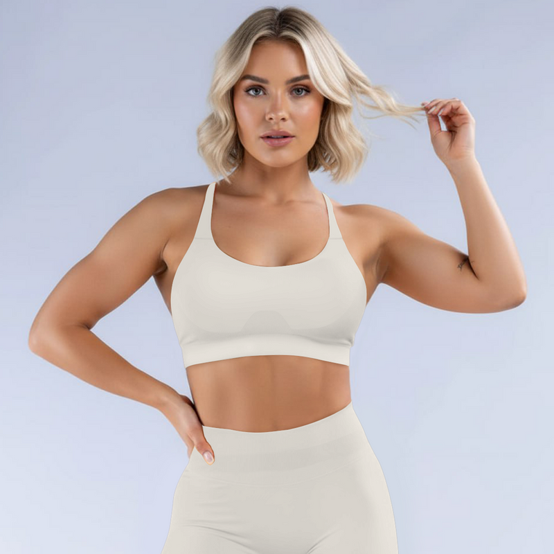 Charge-Sportkollektion-Performance-Wear-für-dein-Maximum Charge Energy Bar Energieriegel