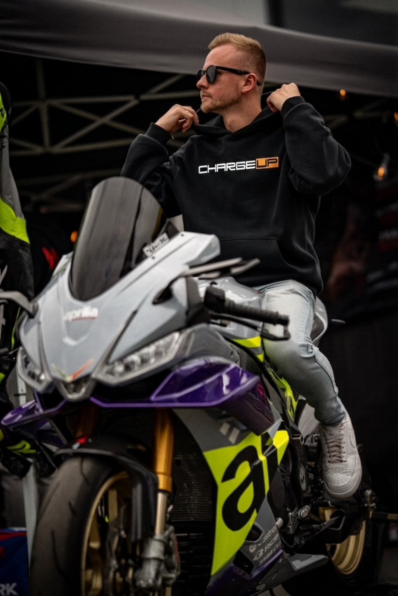 Oversize Hoodie Ohne Kordel CHARGE UP Printegy